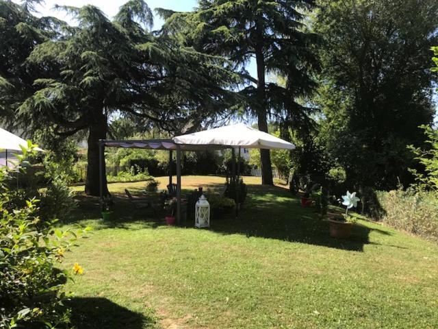 Clos Du Bourg Bed & Breakfast Saint-Cyr-en-Val Exterior foto