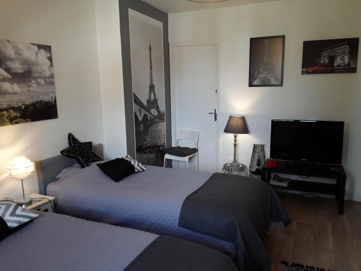 Clos Du Bourg Bed & Breakfast Saint-Cyr-en-Val Exterior foto